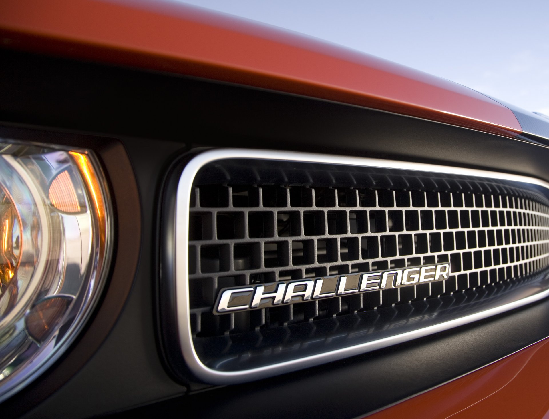 dodge challenger grill grille of the radiator