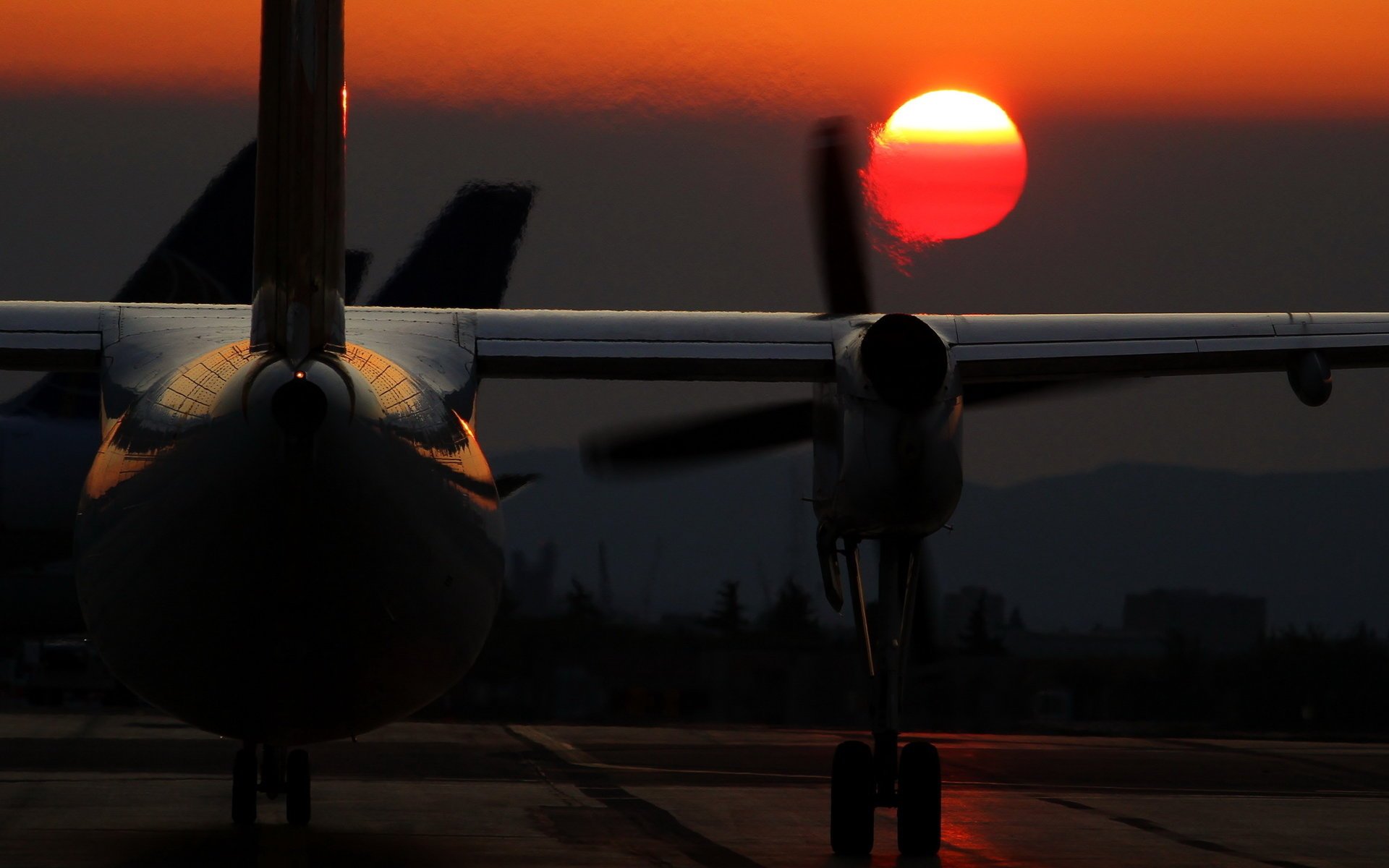 aereo notte aviazione