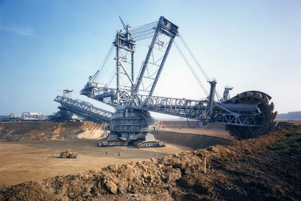 Foto von Rotationsbagger Packer 288