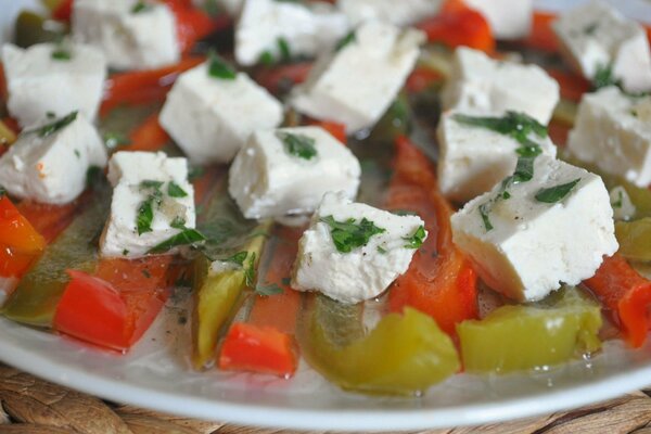 Red and green pepper with cheese