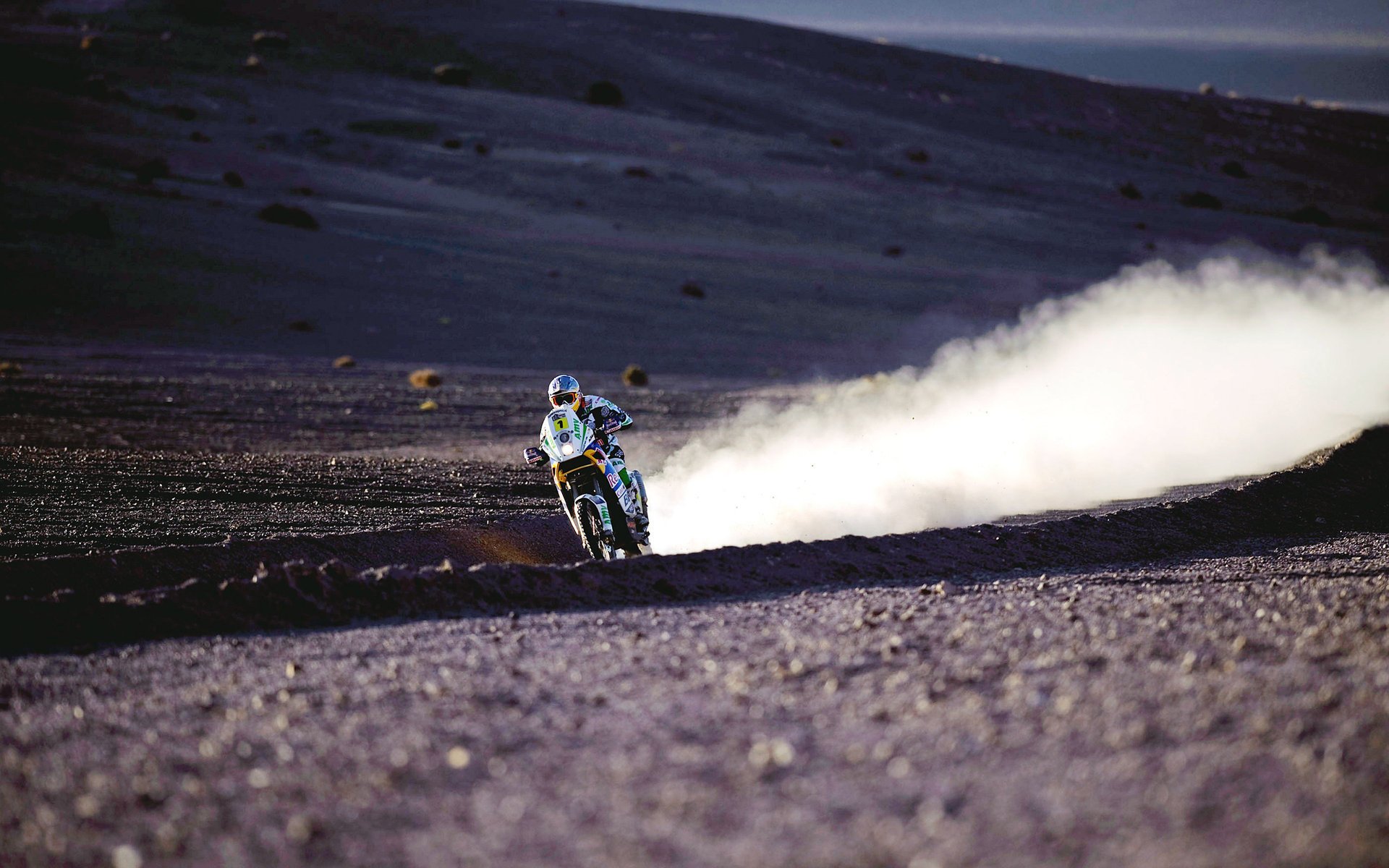 sport moto racing désert route fond d écran moto désert poussière dakar course moto dakar