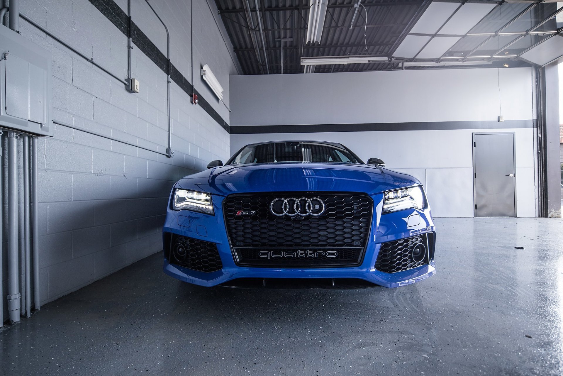 audi rs7 blu audi blu fari