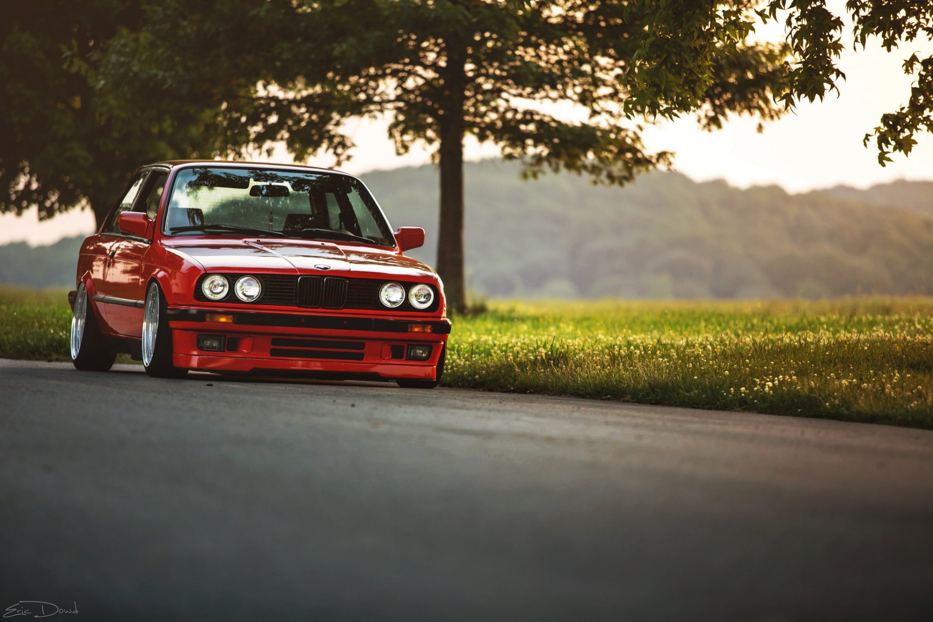 bmw e30 czerwone tuning bmw czerwone