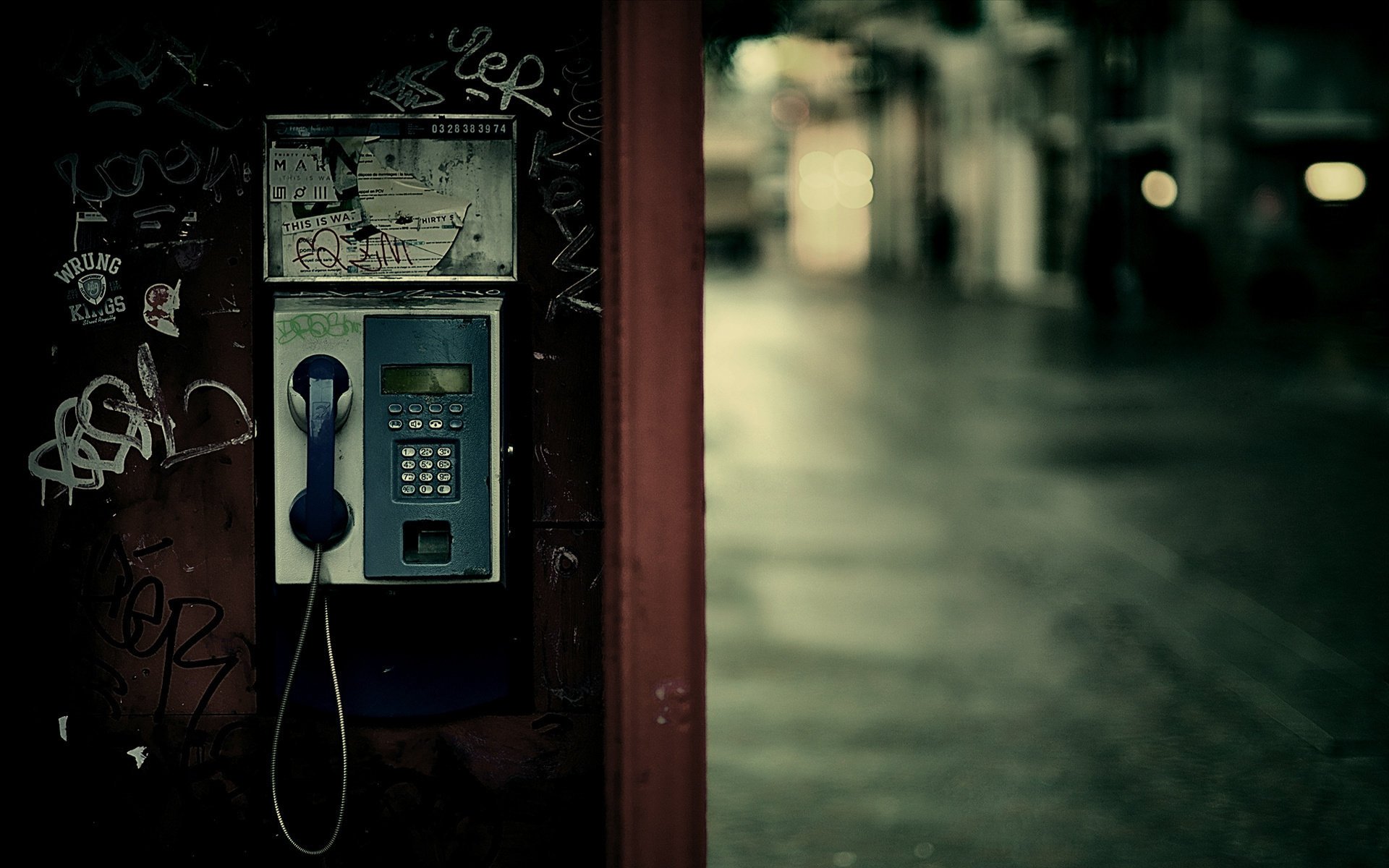 téléphone ville cabine lumières