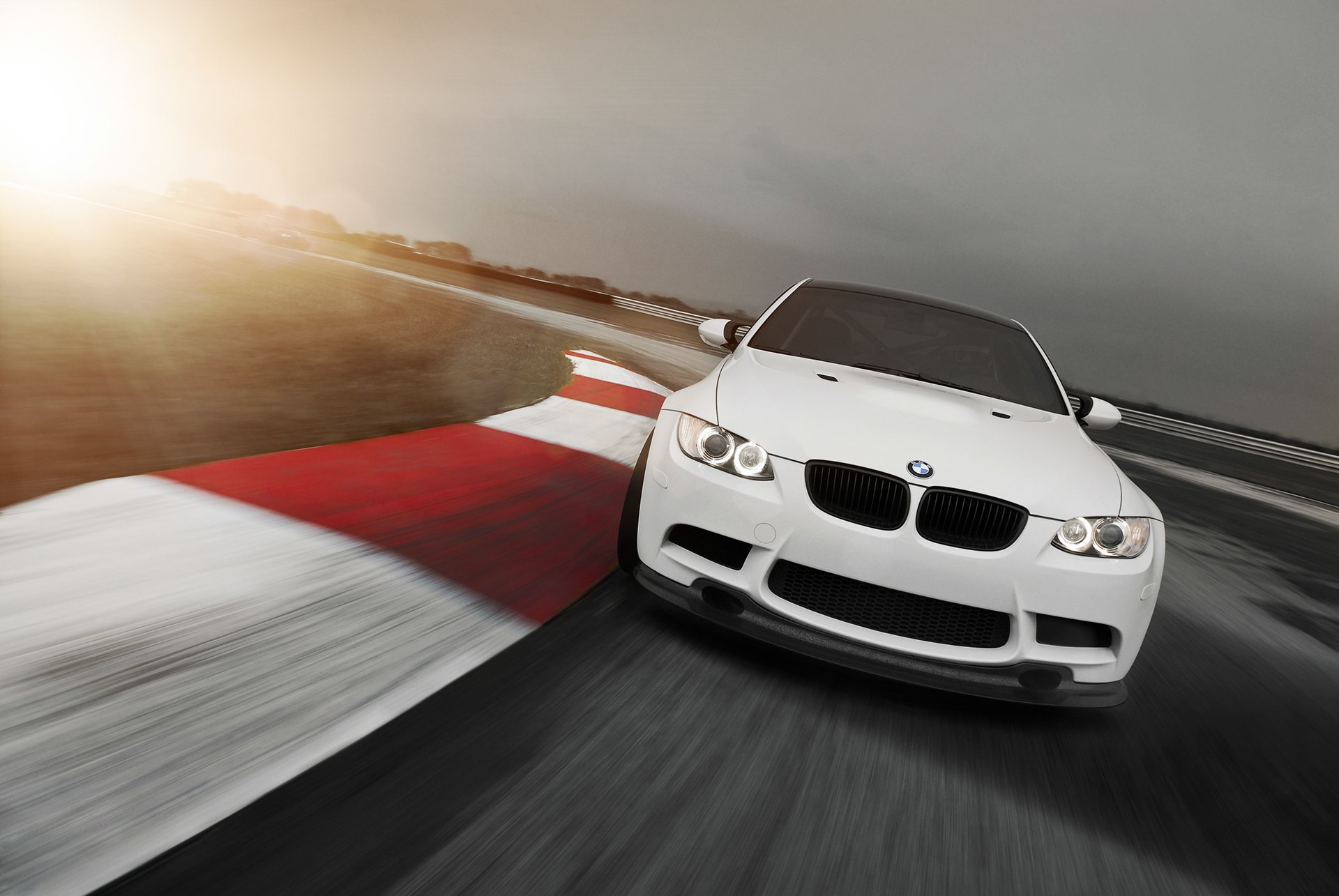 bmw 3 series m3 e92 white track sun highlight