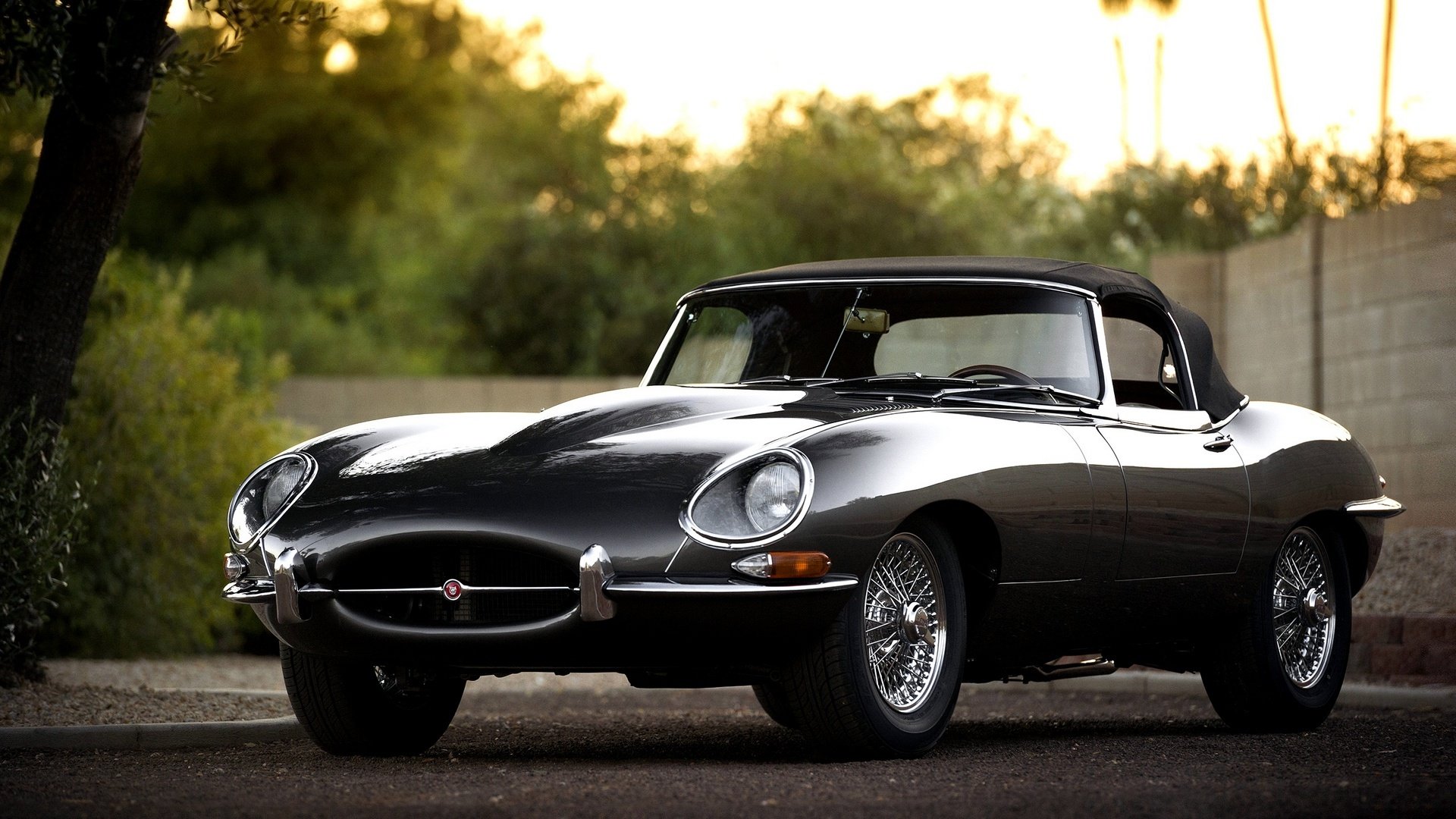 jaguar xk e-type samochód terenowy samochód jaguar szary kolor