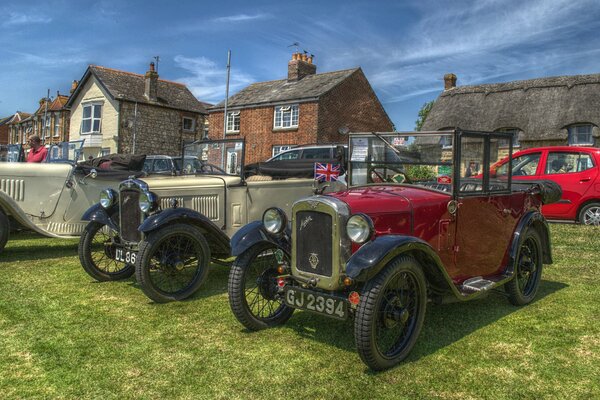 Coches retro ingleses en la isla de Wight