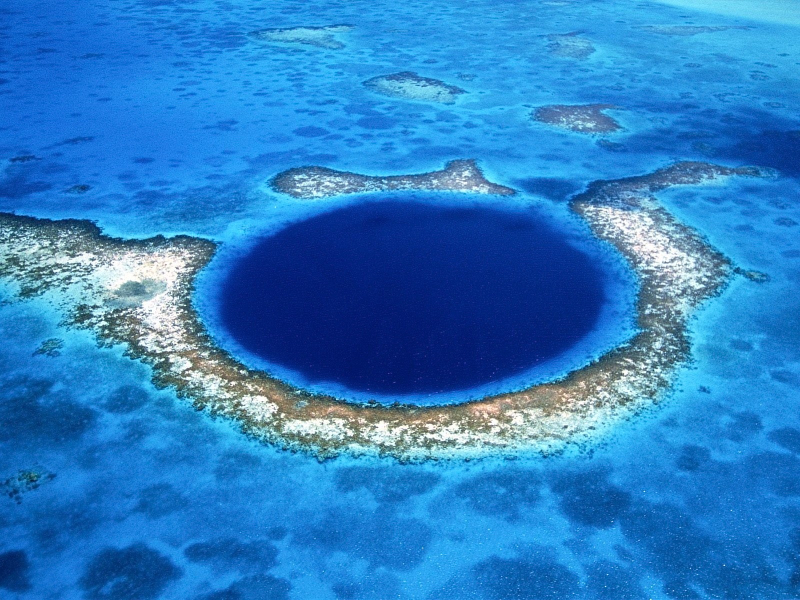 island blue atoll