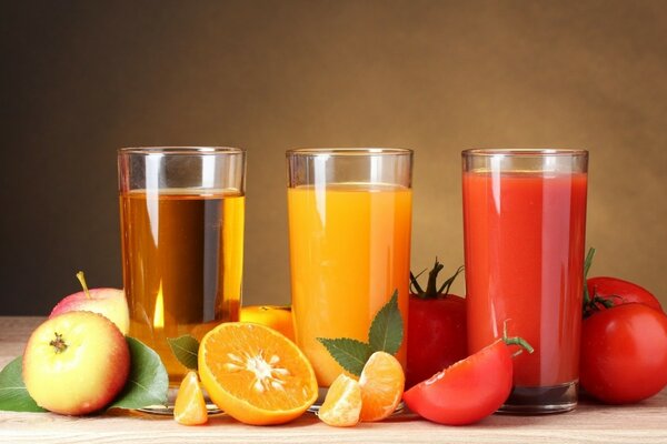 Apple, orange and tomato juice