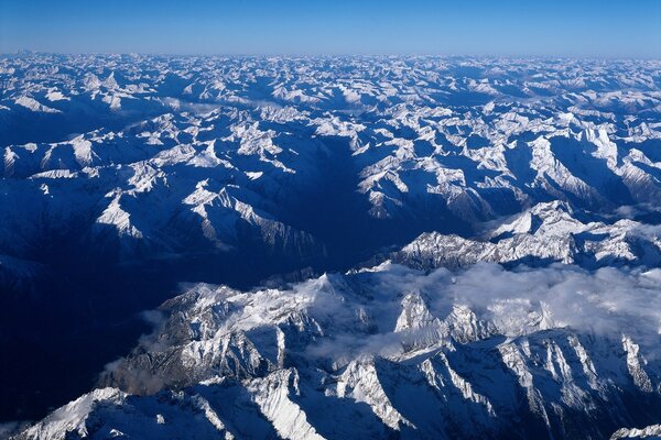 Chinesische Berge bis zum Horizont