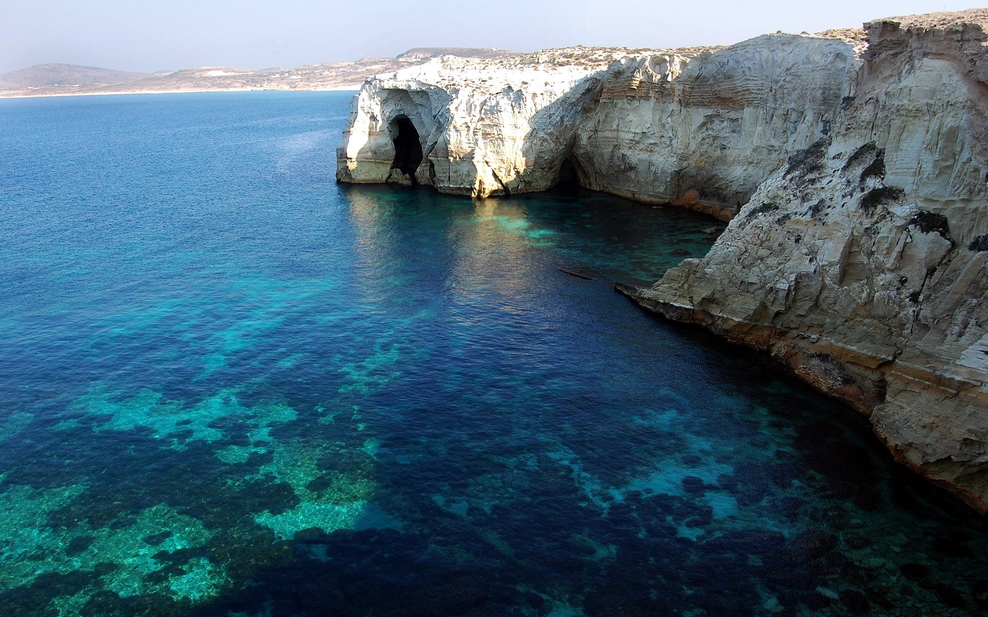 côte baie grotte