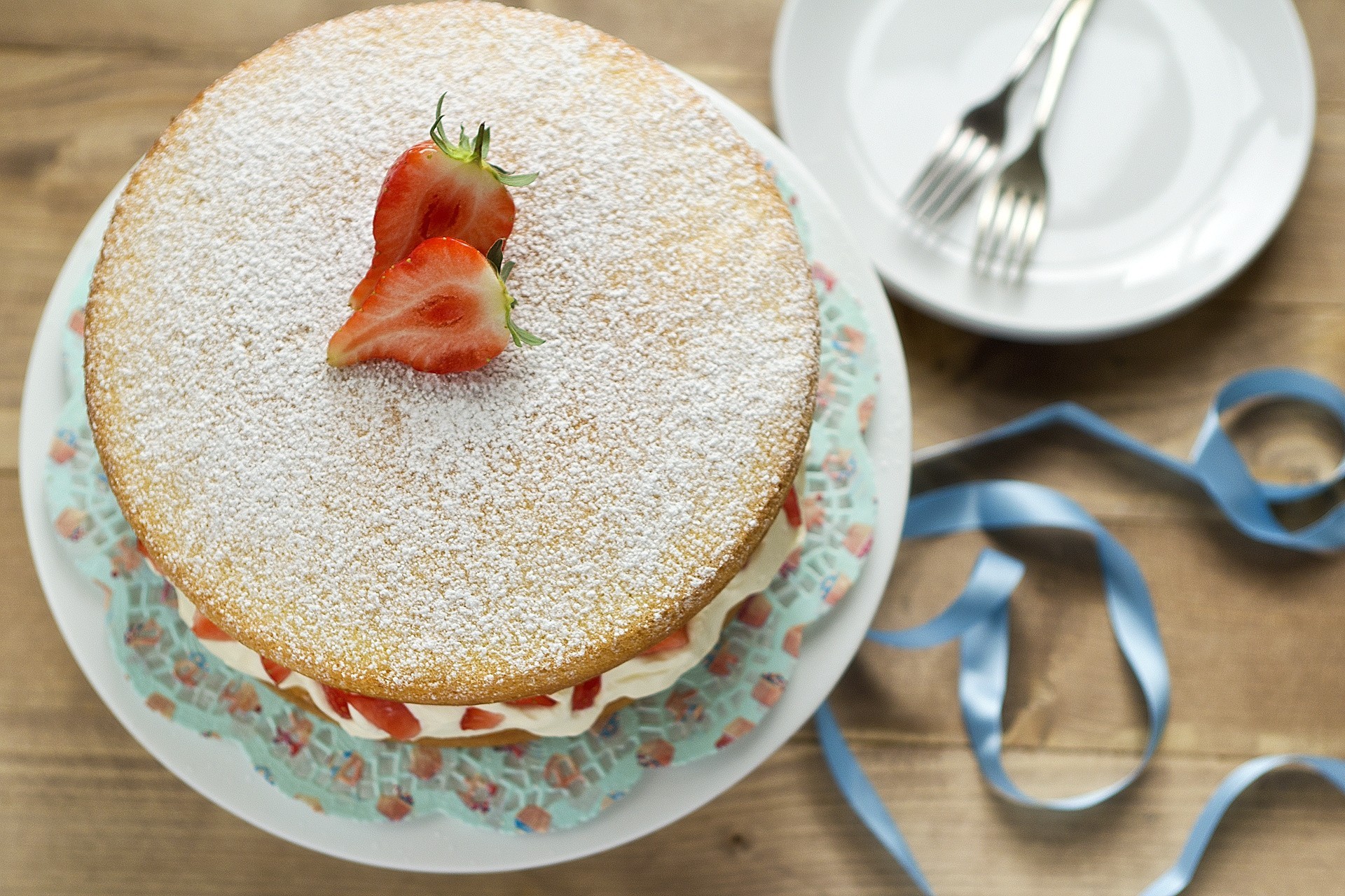 torta fragole dessert