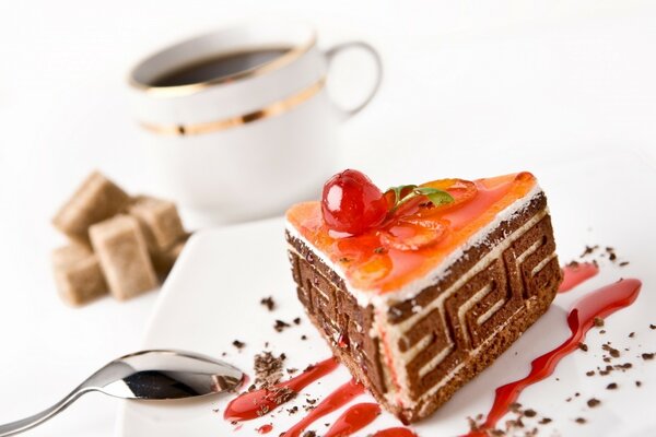 Délicieux petit déjeuner avec café et gâteau