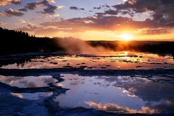 Palude al tramonto