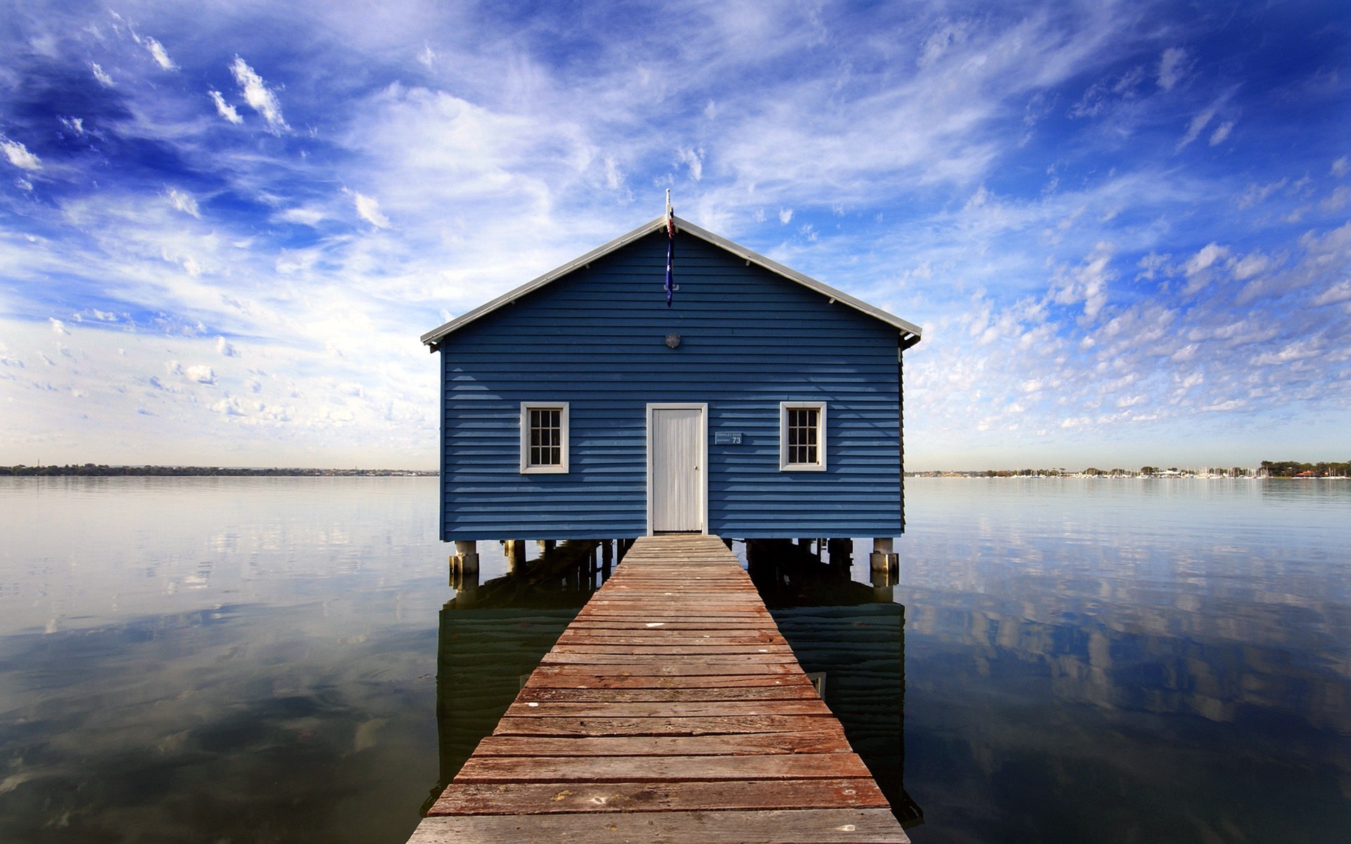 haus wasser wolken himmel