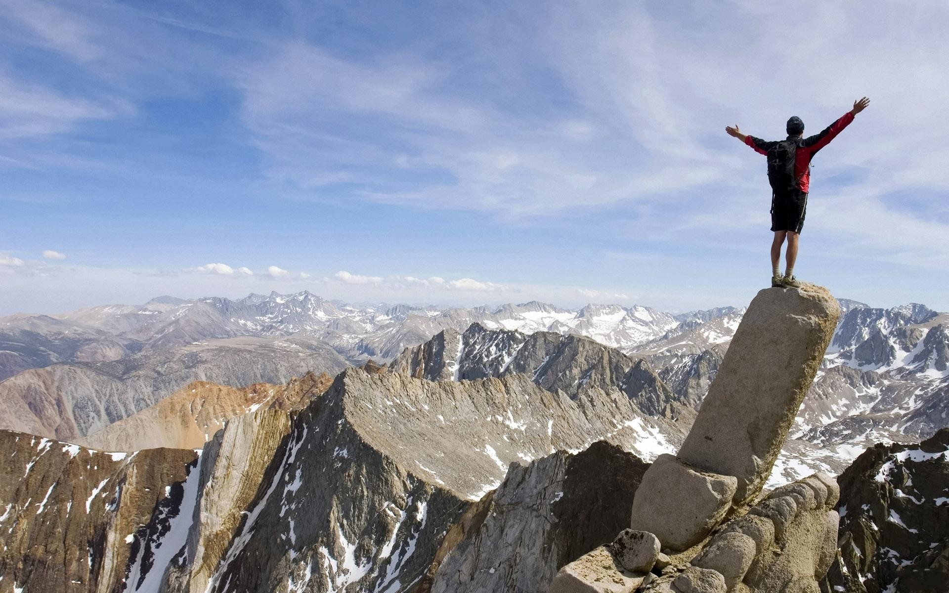 montagnes ciel hauteur pierre homme