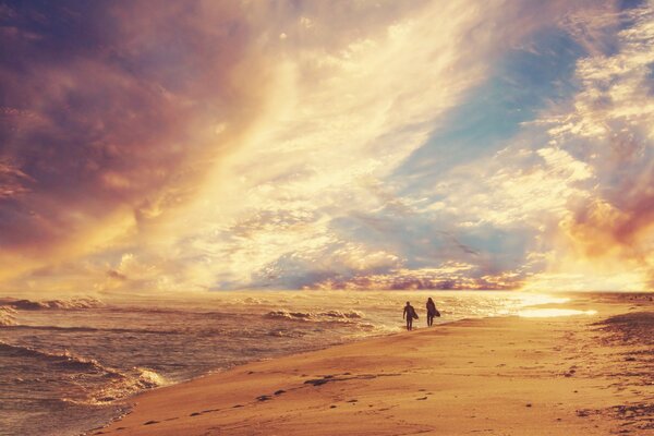 Spaziergang am Strand am Meer