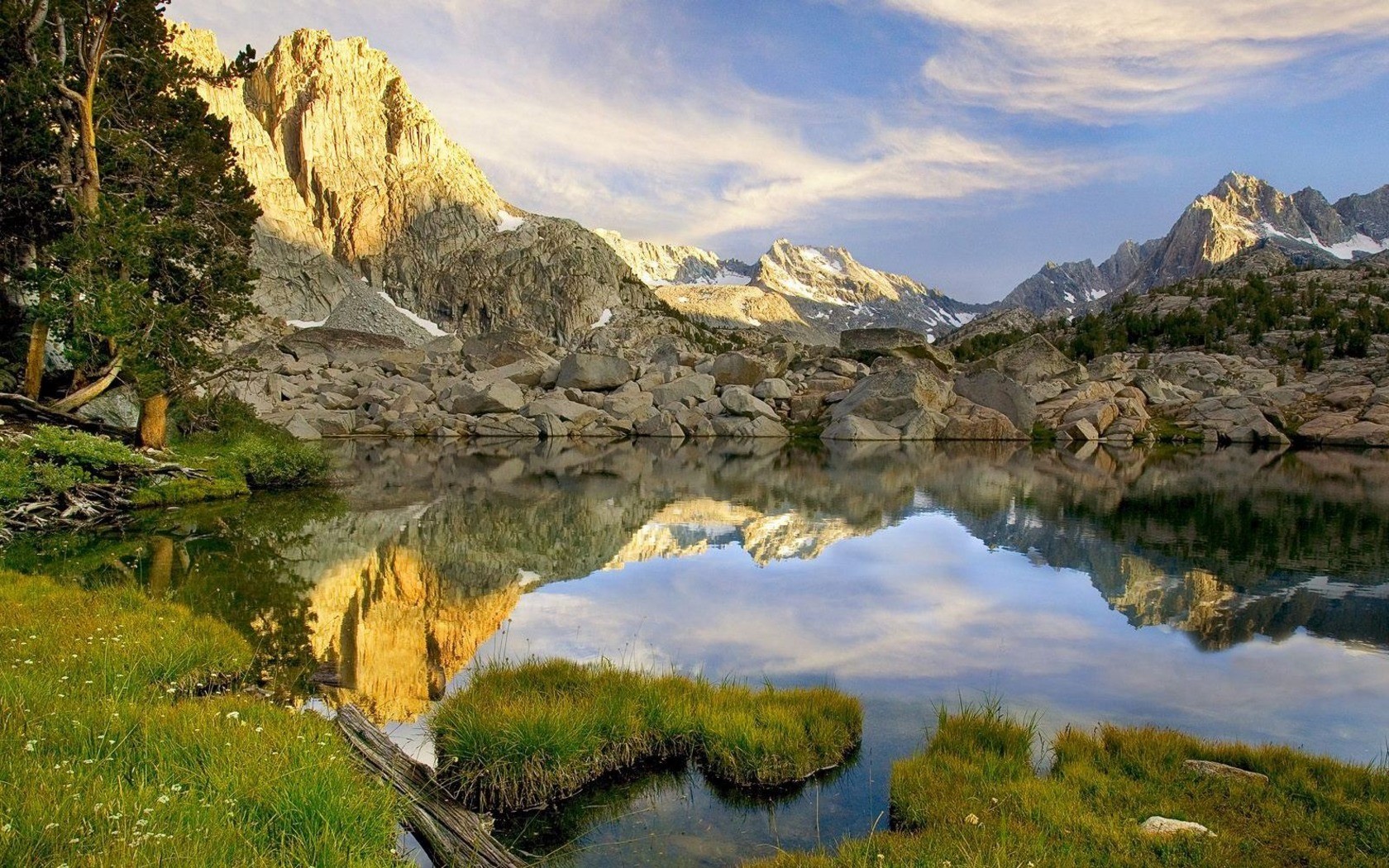 montagne pietre acqua