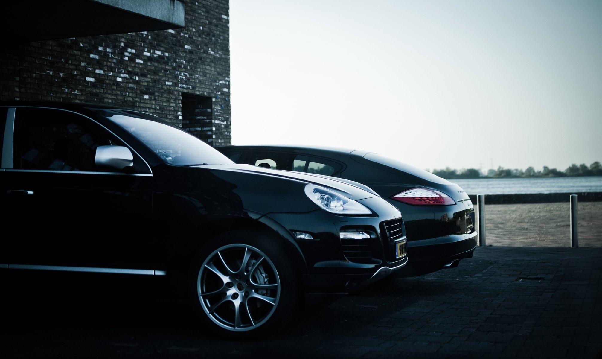 porsche cayenne panamera black building porsche cayenne panamera