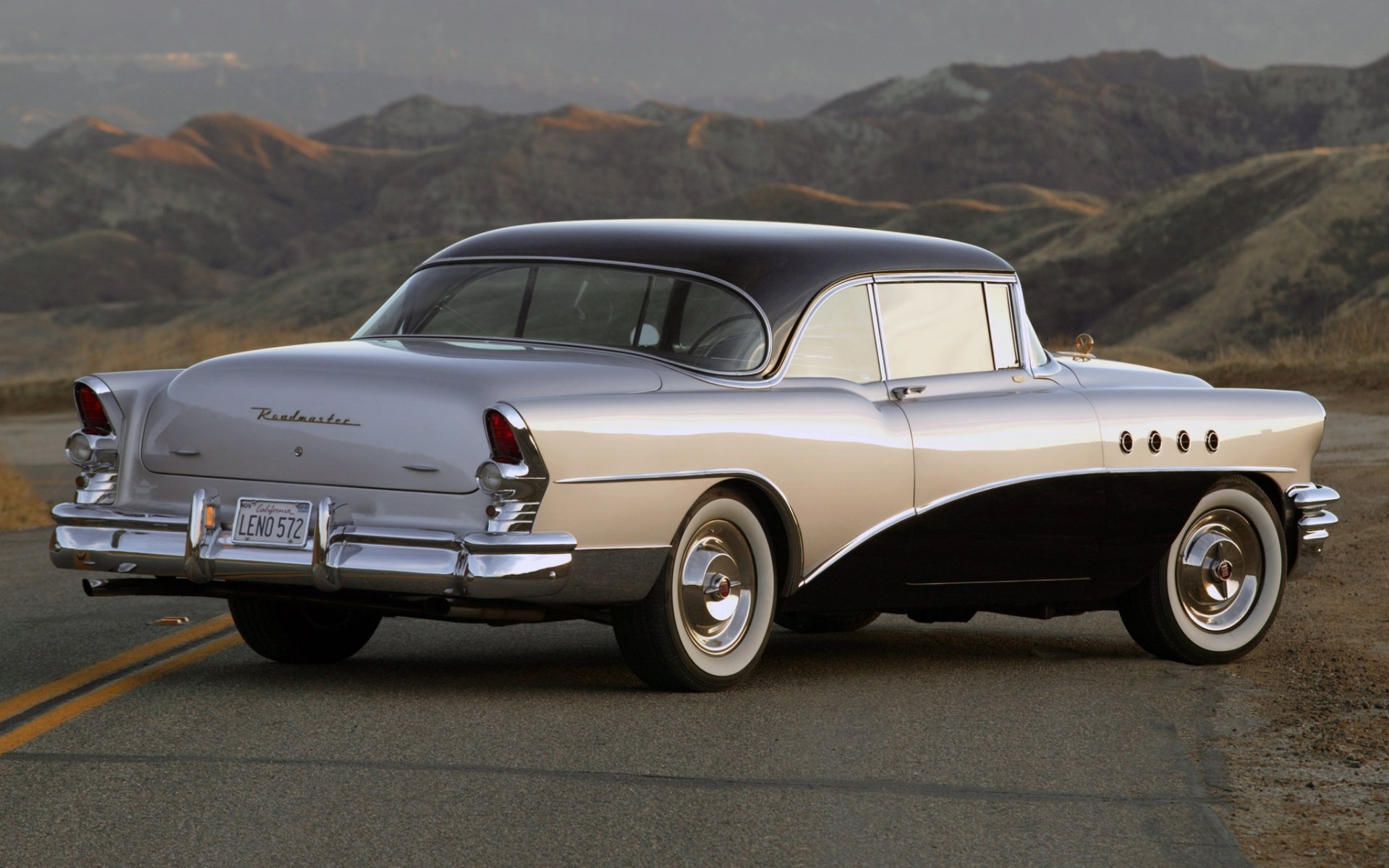 buick roadmaster de jay leno 1955 buick roadmaster vista trasera clásico montañas