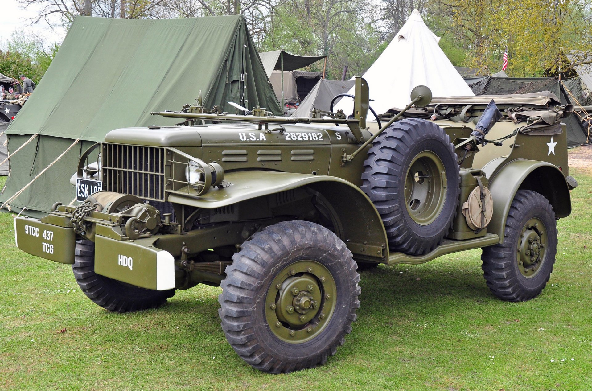 dodge wc equipo de coches ejército coche elevado terreno tiempos segunda mundial guerra