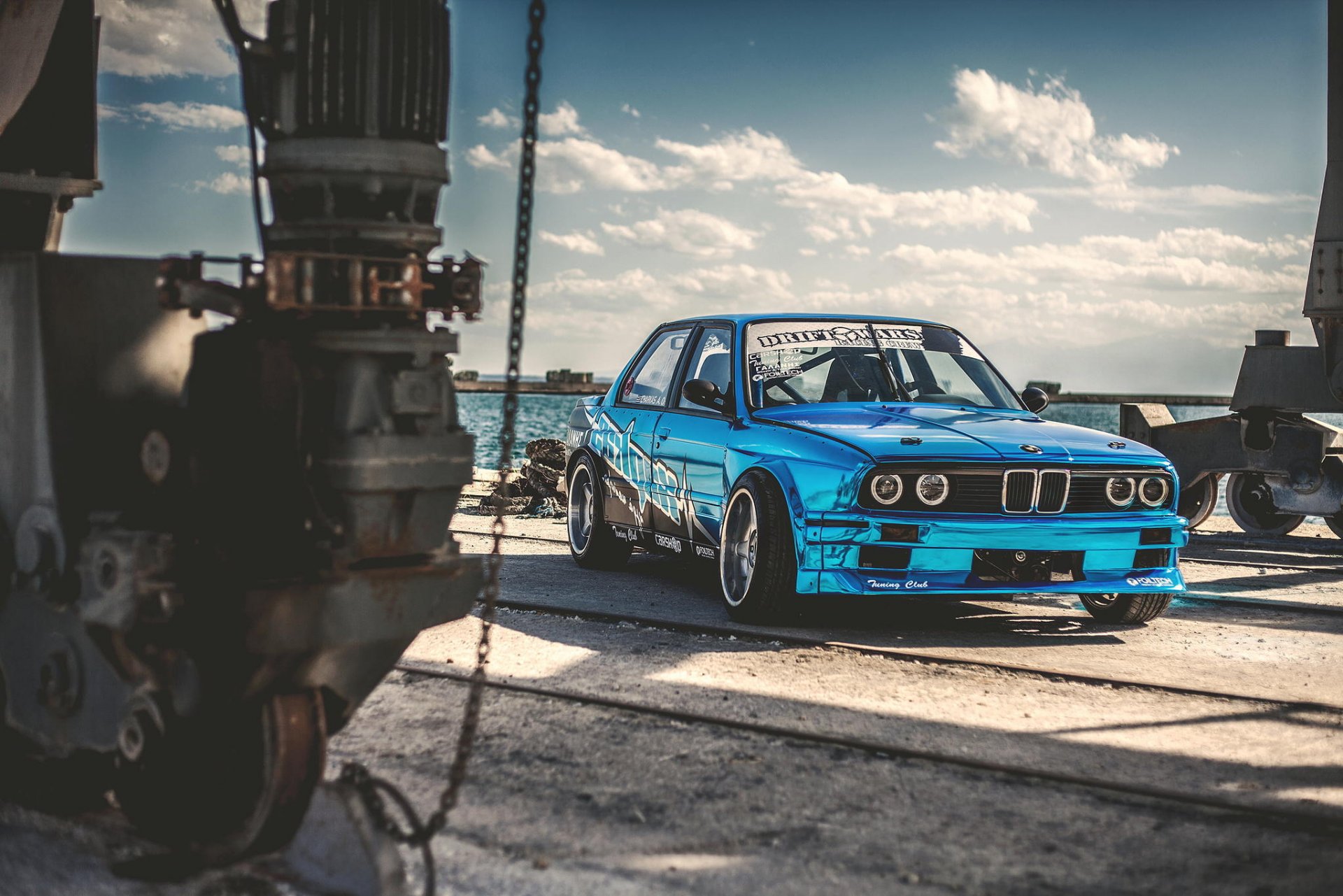 bmw e30 m3 v8 blu cromato anteriore bmw anteriore rotaie