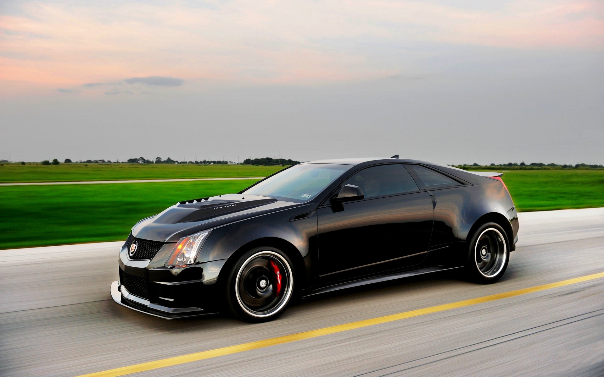 cadillac cts-v hennessey cadillac auto tuning w ruchu coupe