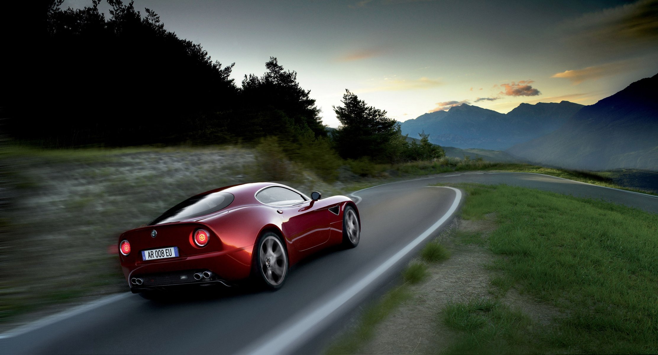 alfa romeo 8c competizione красный горы дорога скорость