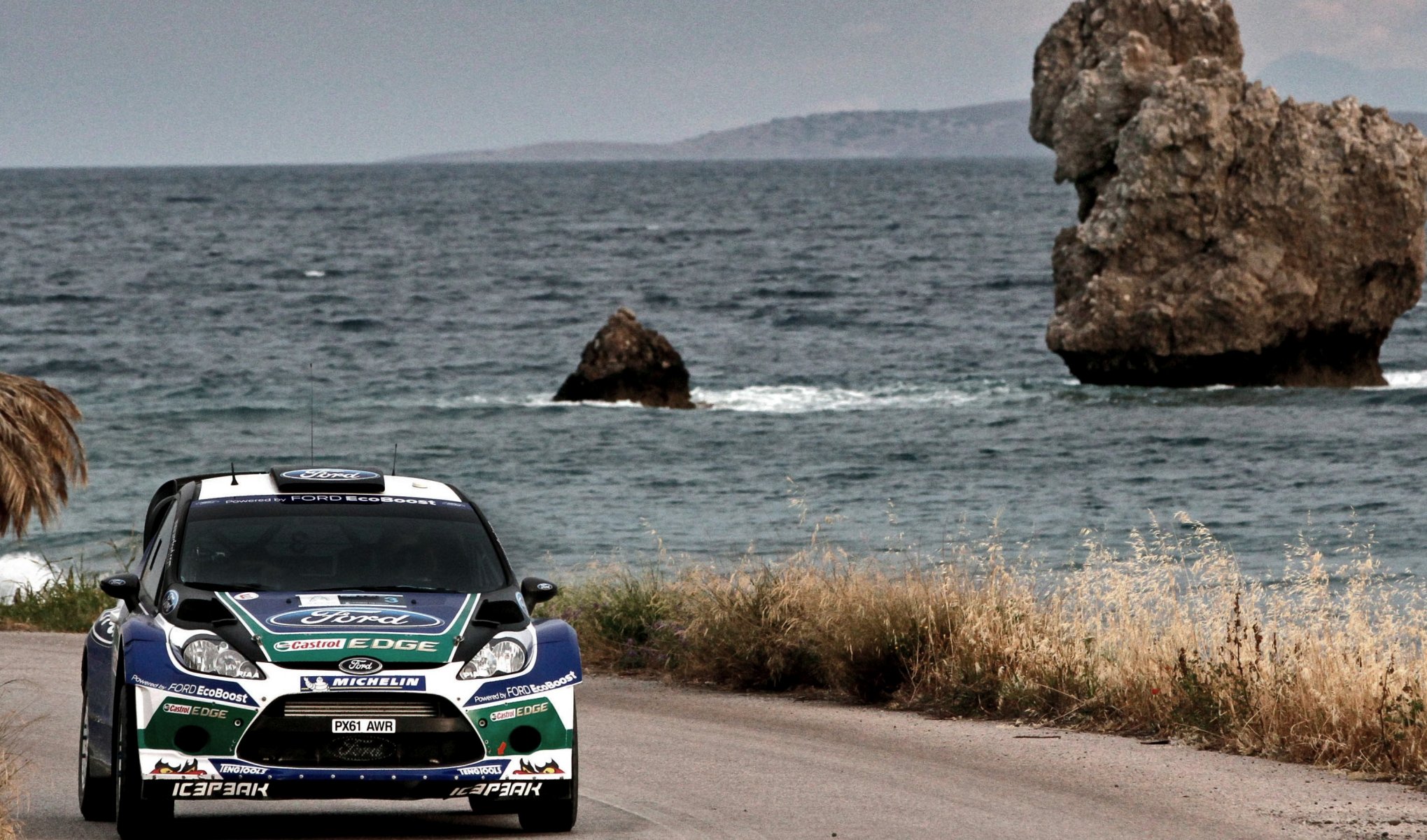 ford fiesta rally wrc jari-matti latvala grecia gara mare acqua strada