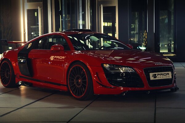 Schöner roter audi r8