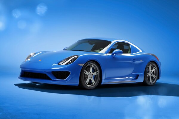 Blauer Porsche Cayman auf blauem Hintergrund