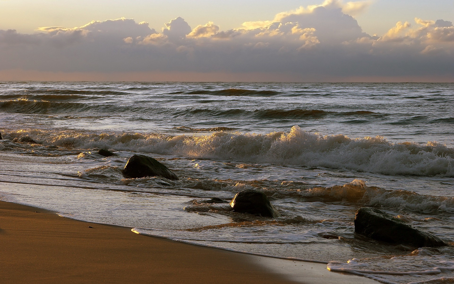 vagues eau éclaboussures surf ciel coucher de soleil pierres horizon