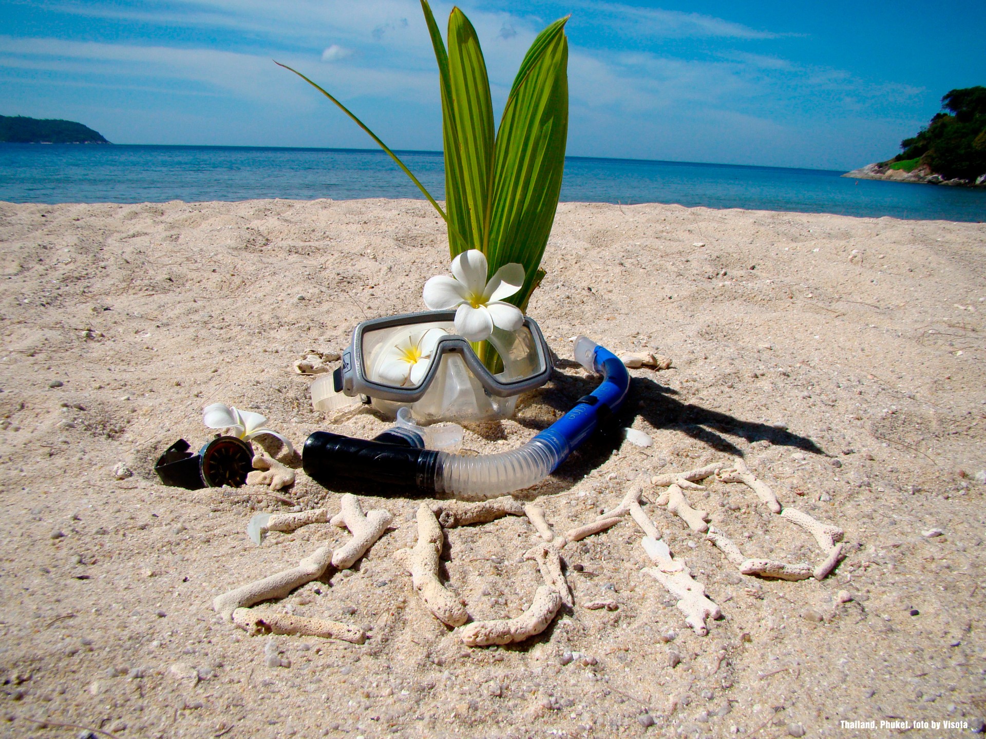 plage masque tube corail