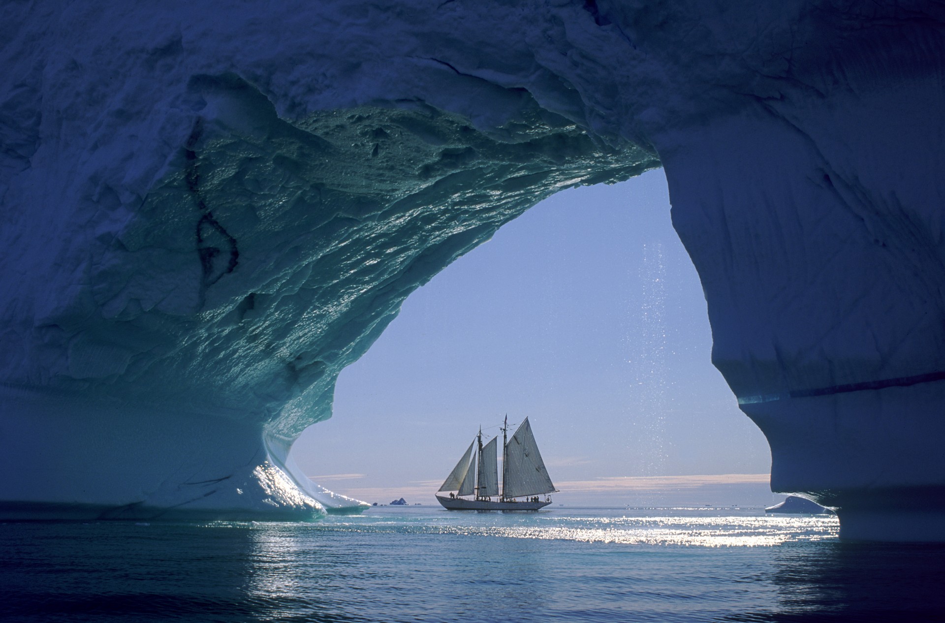 hielo mar velero nave