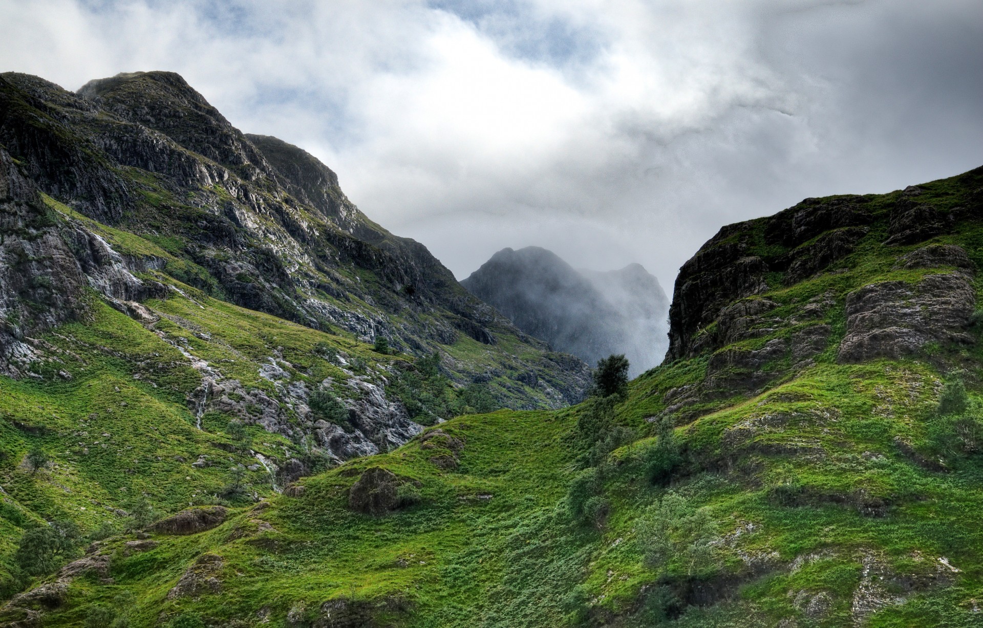 schottland schlucht berge steine höhe himmel