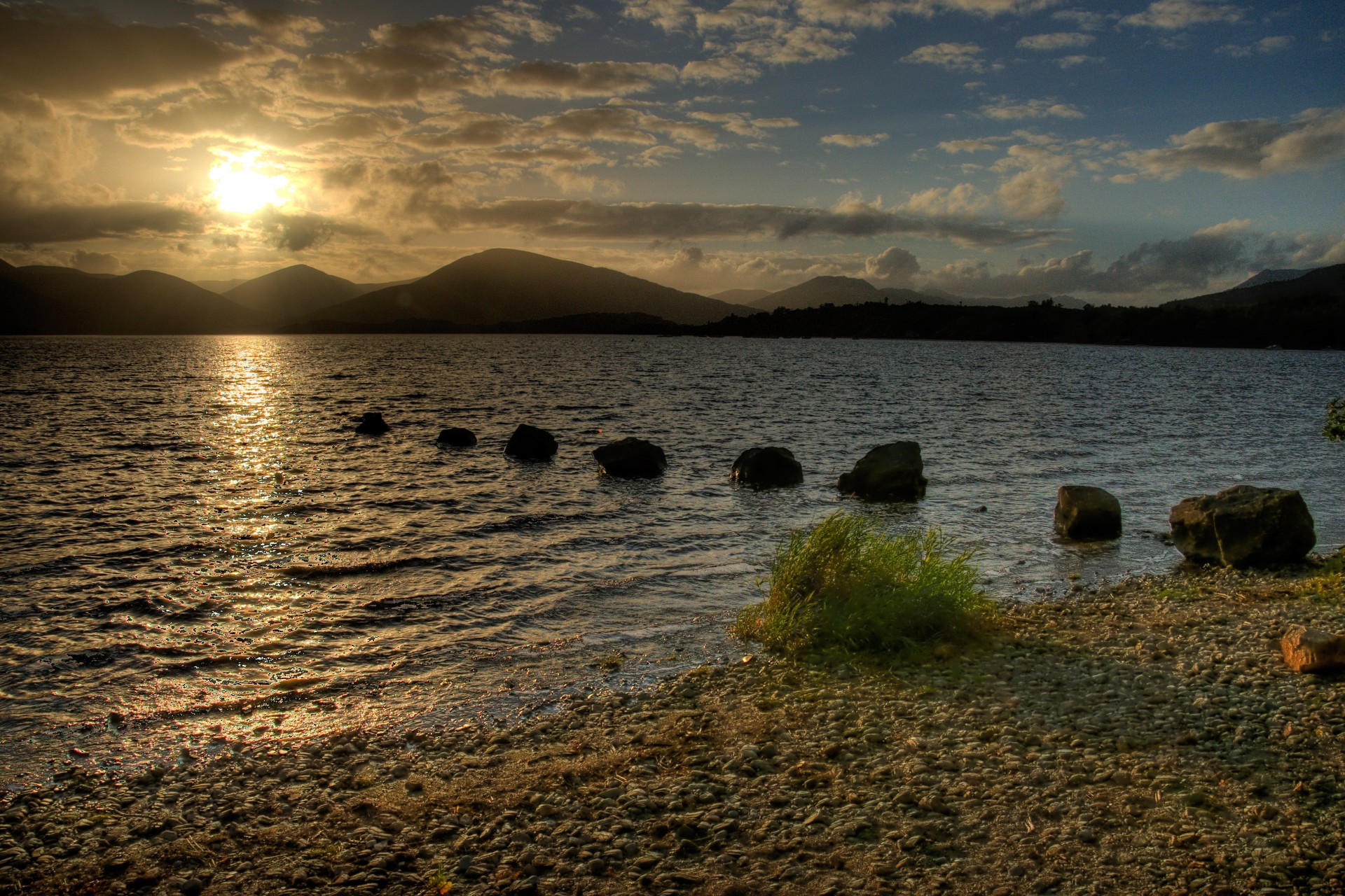 schottland sonnenuntergang berge meer steine