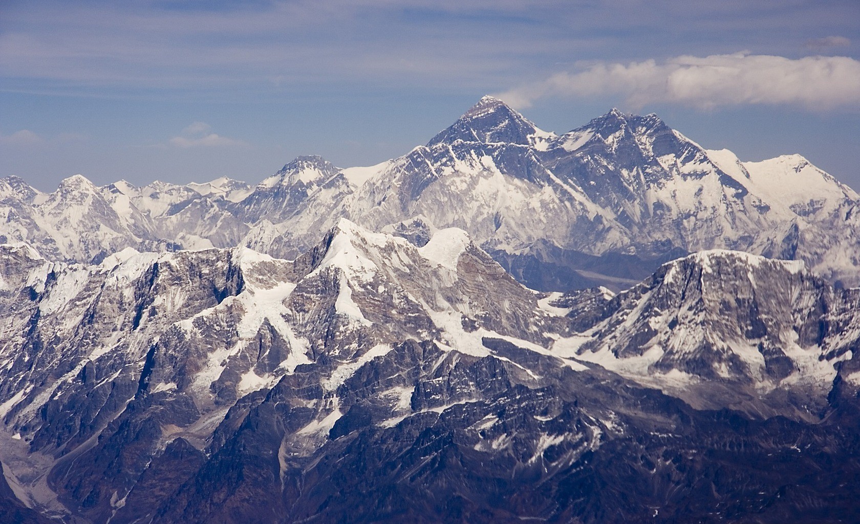 montañas nieve cielo