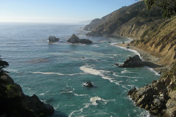 The greatness of the rocks on the seashore