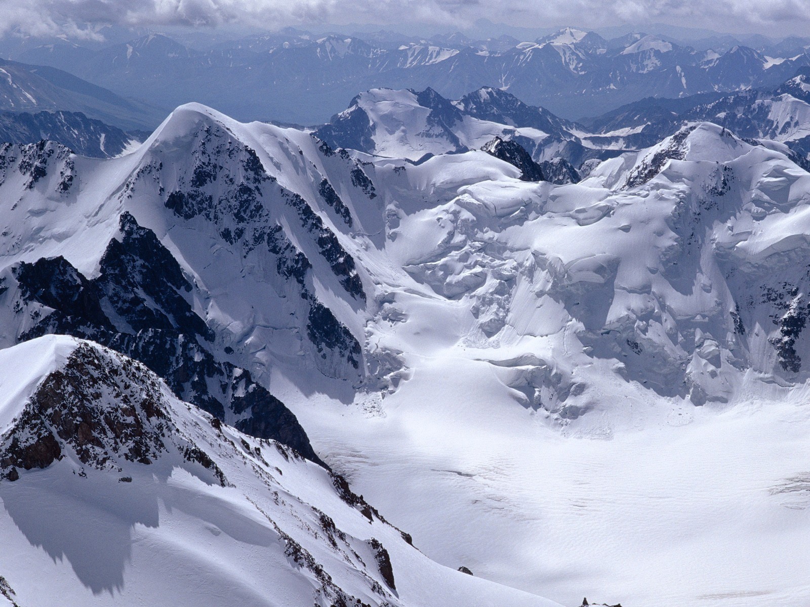 montagnes neige rochers