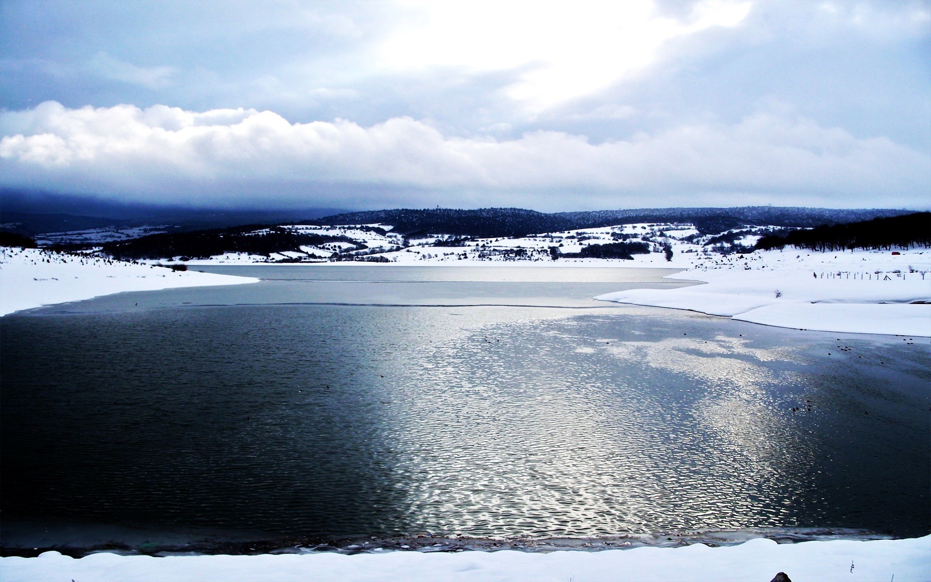 mare ghiaccio lago