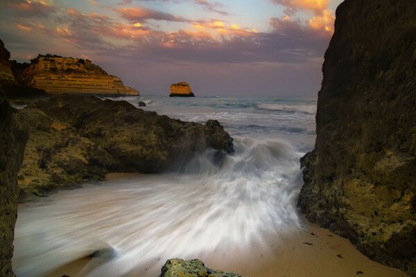 View of the seashore with waves