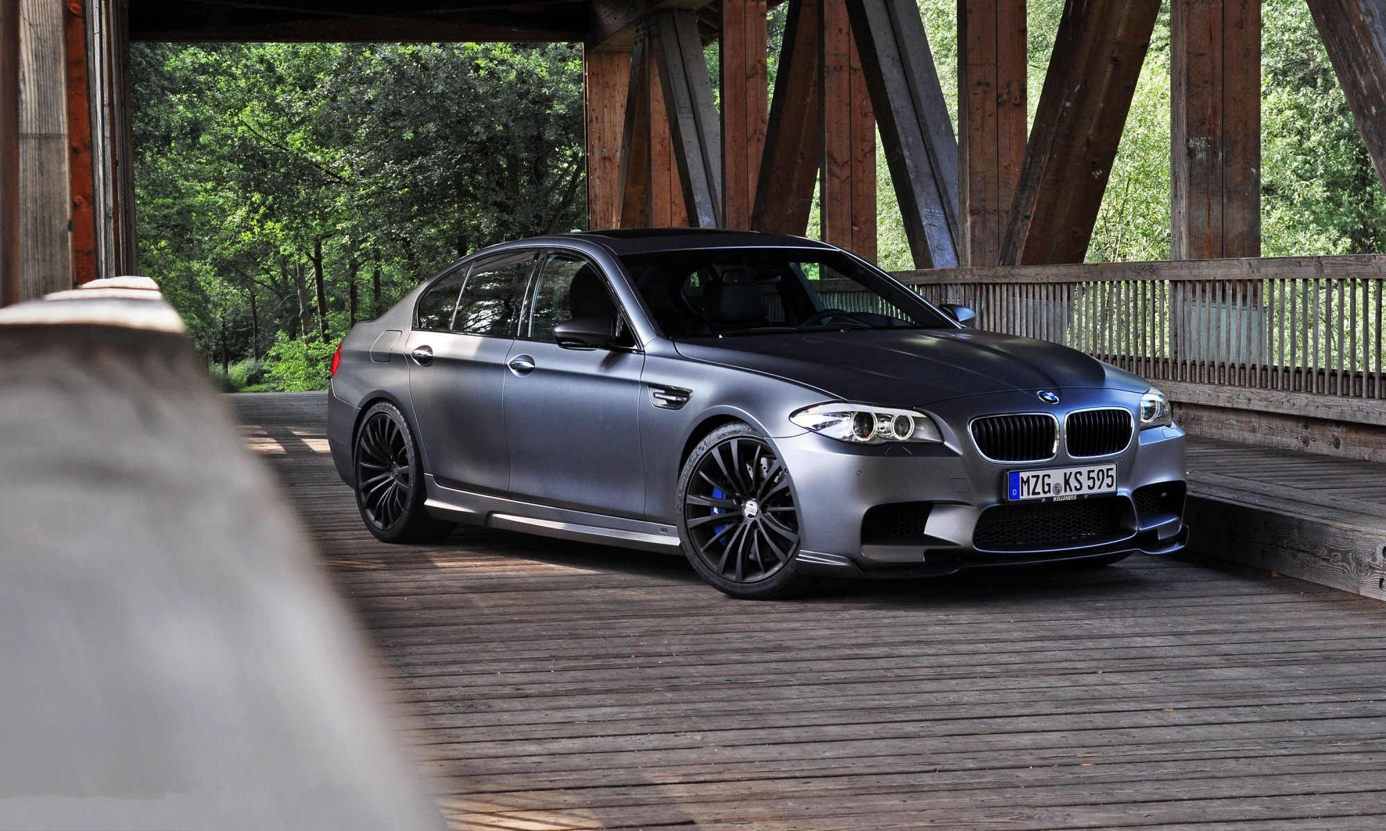 bmw m5 f10 grigio opaco bmw vista anteriore assale supporti