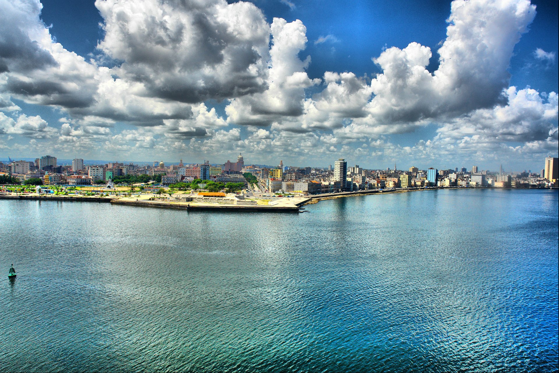 hdr cuba havana embankment hdr