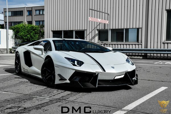 Luxury car. Dear auth. Lamborghini. Beautiful car. Super car. Sports car