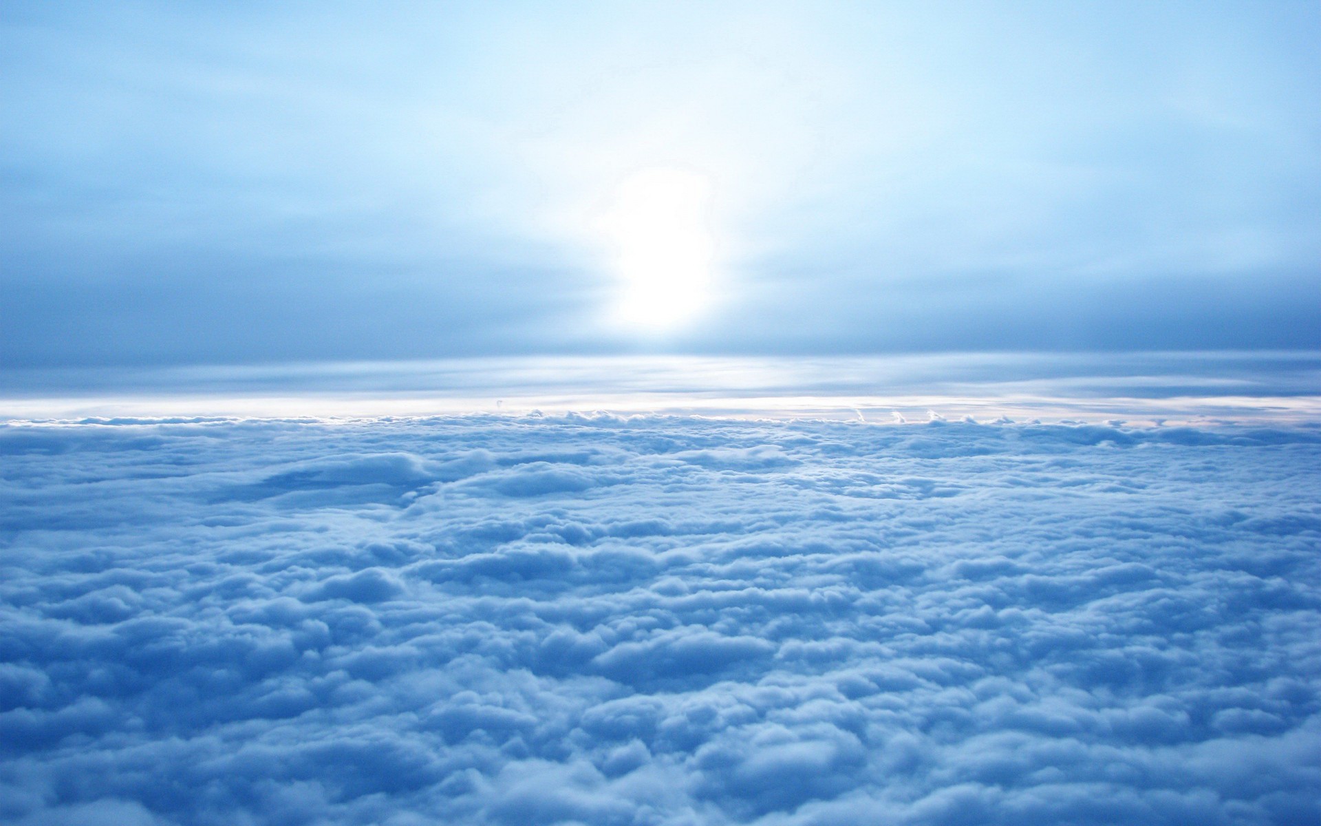 nubes cielo azul