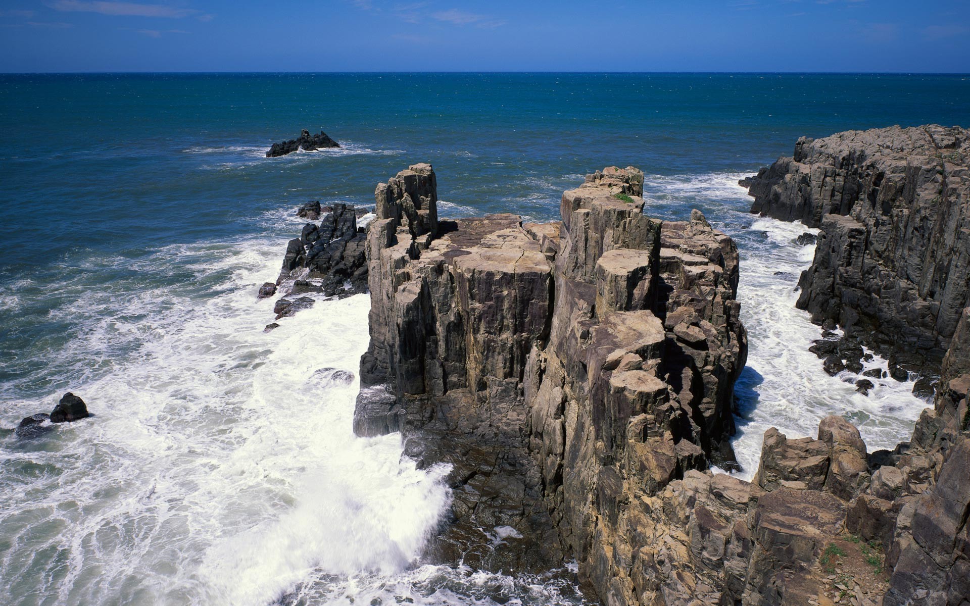 ciel eau mer rocher