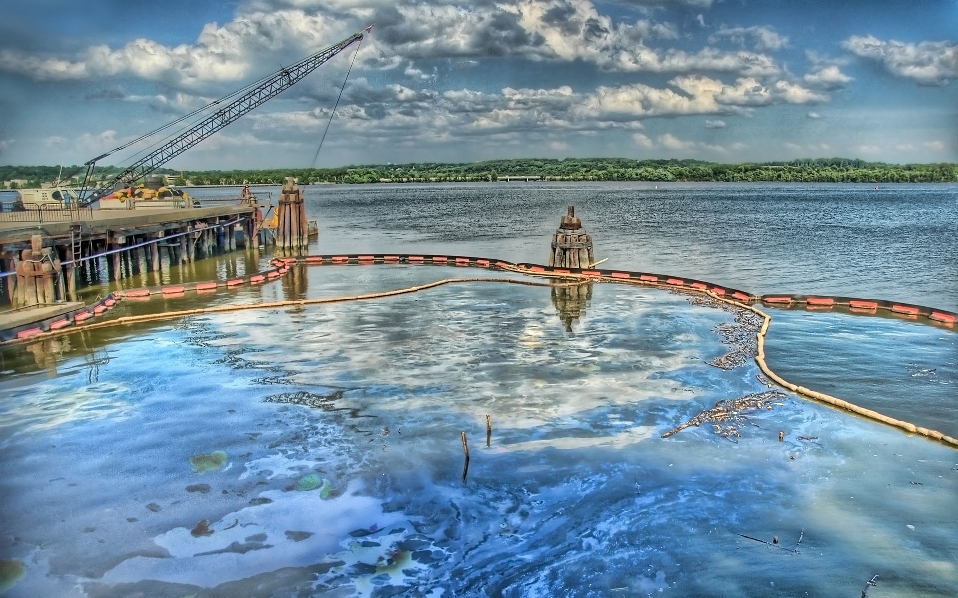 water sky pier