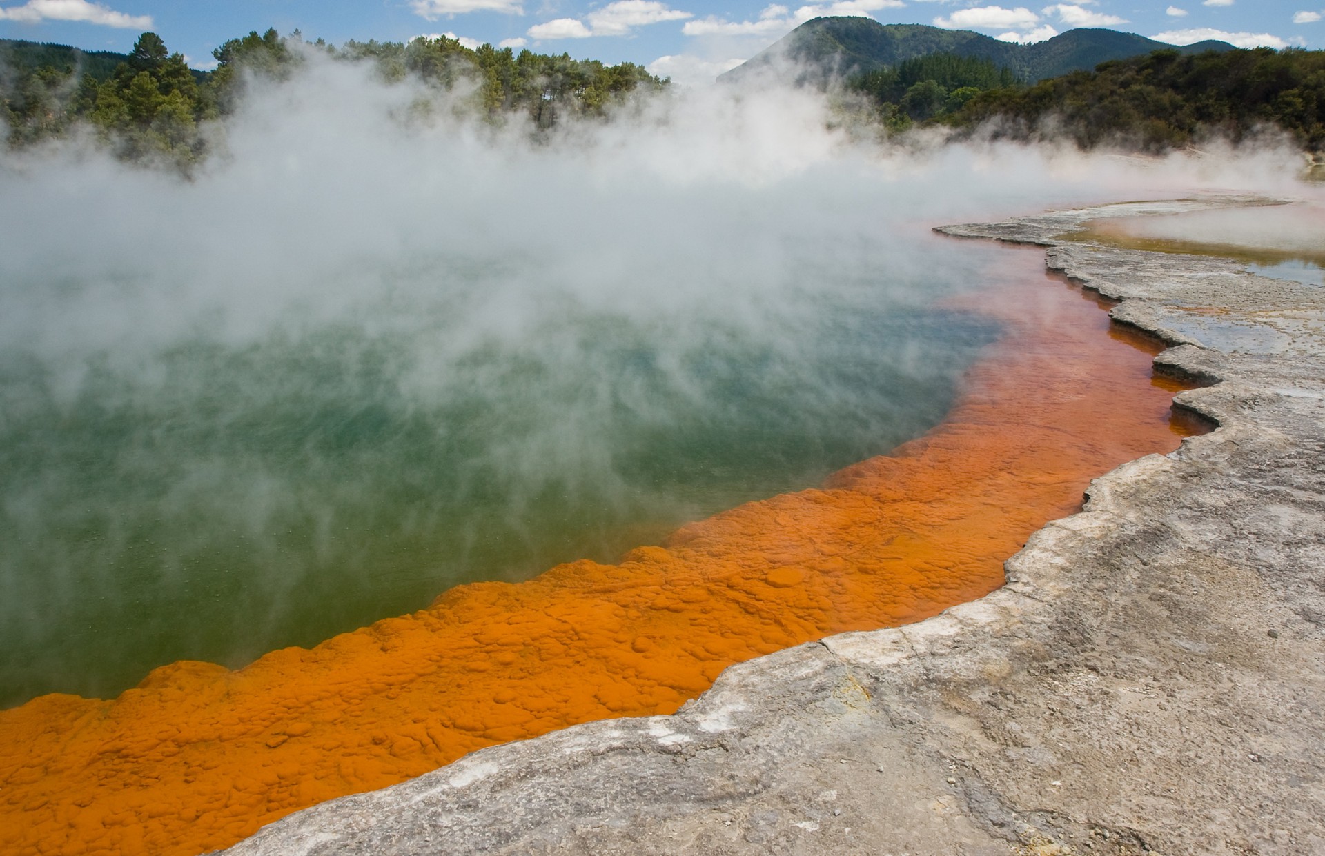 geysir wasser see