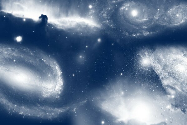 Clusters of galaxies in white and blue