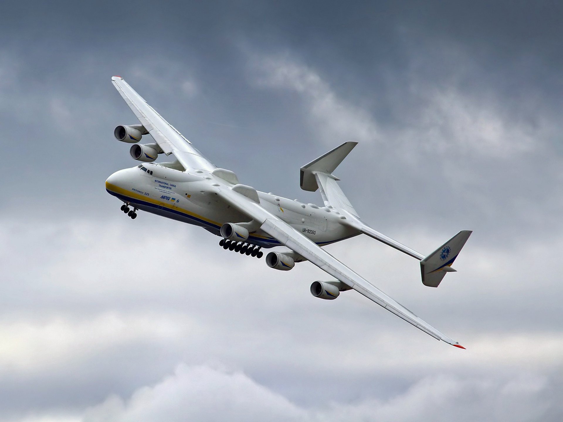 antonov an-225 g